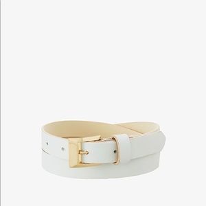 Greenwich Avenue belt